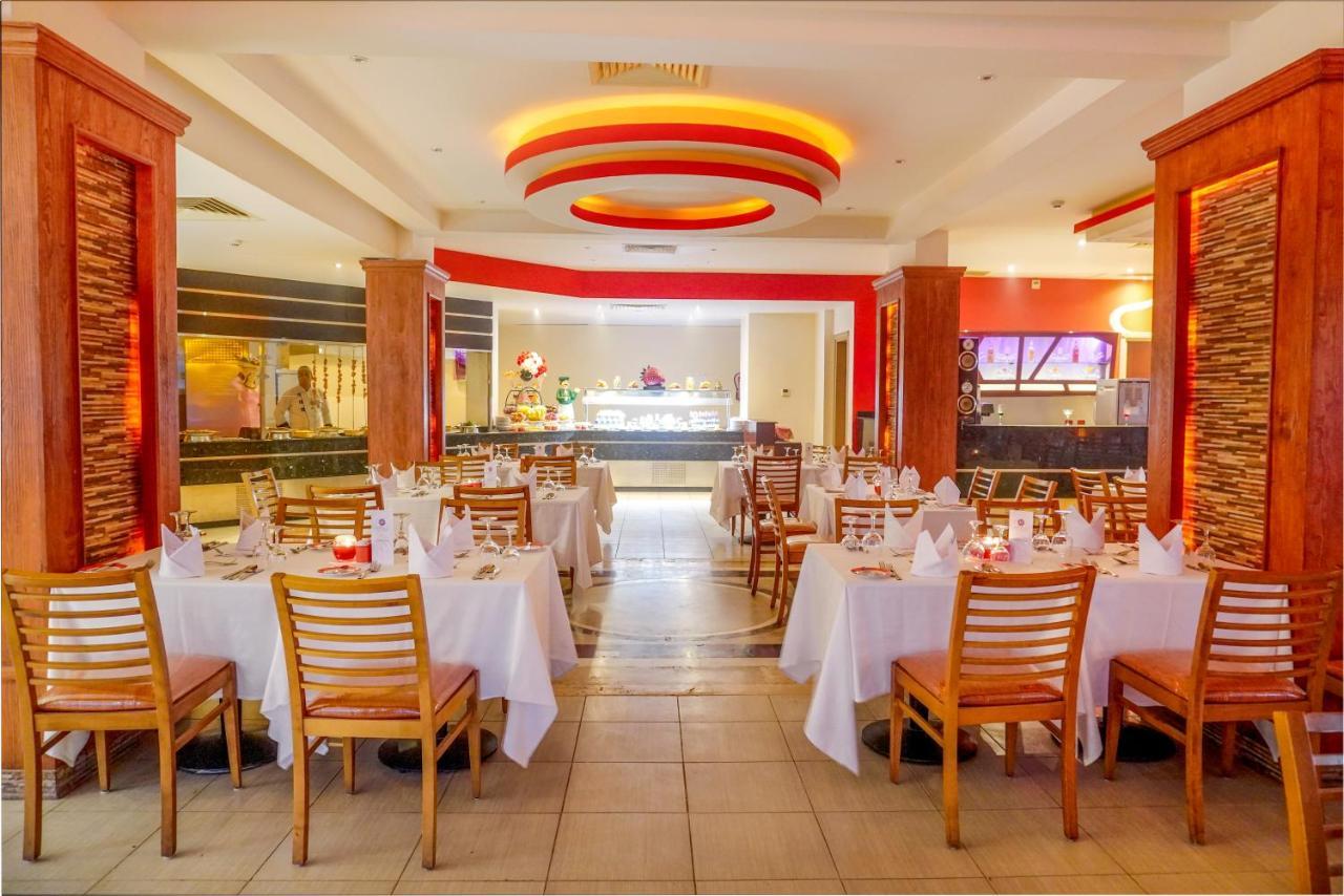 Charmillion Club Aquapark Hotell Sharm el-Sheikh Exteriör bild The interior of the restaurant